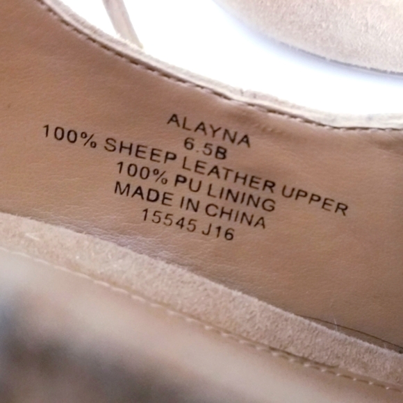 Lauren Ralph Lauren Alayna Suede Wedge Sandals, Size 6.5B - Picture 12 of 14